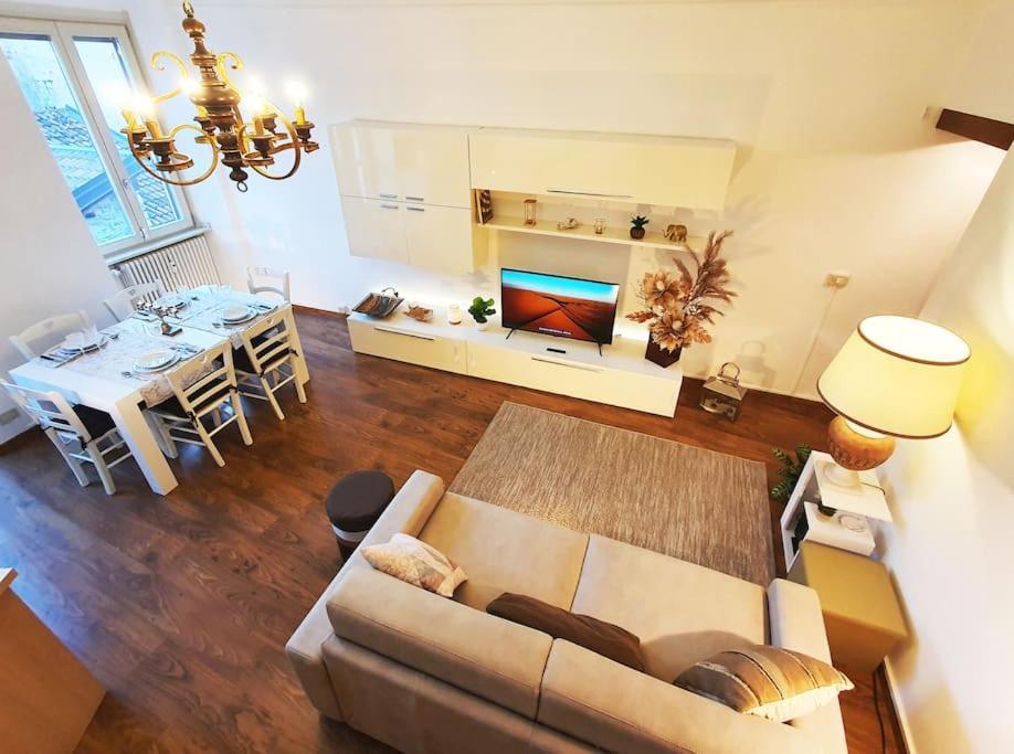 King Como Lake Center 9 Posti Letto- Grande Terrazza - 2 Bagni Privati ภายนอก รูปภาพ