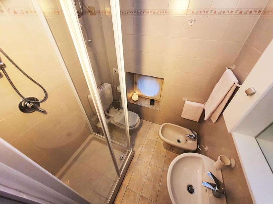 King Como Lake Center 9 Posti Letto- Grande Terrazza - 2 Bagni Privati ภายนอก รูปภาพ